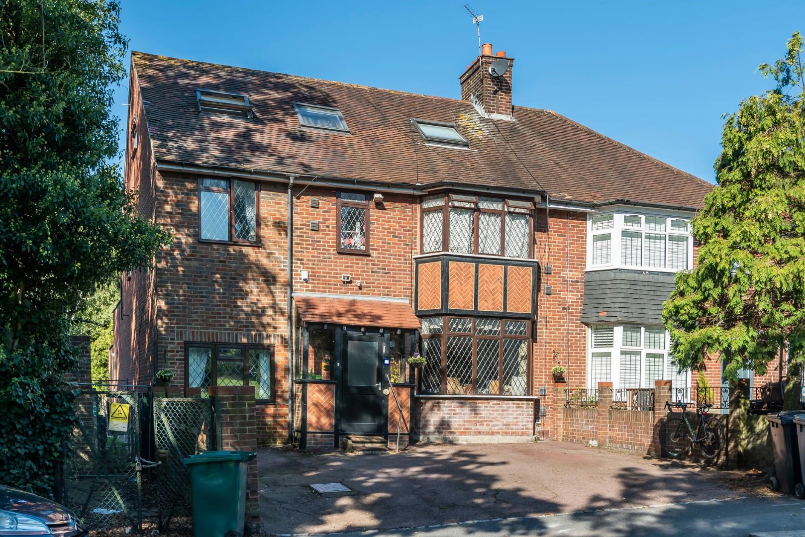 Flower Lane, Mill Hill